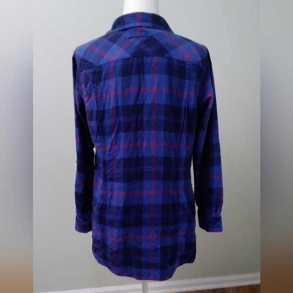 Duluth Trading Co Plaid Flannel Button Long Shirt - Picture 4 of 5